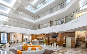 Willis Hotel Business&Wellness